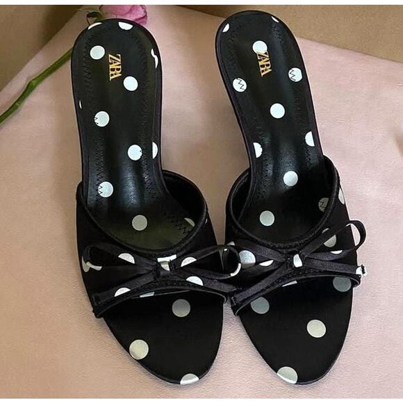 RARE!!! ZARA Heeled Sandals NWT - Picture 2 of 16